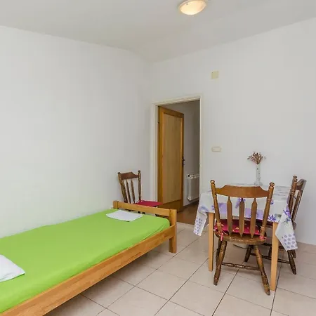 Apartments Mira I Vodice Exterior photo