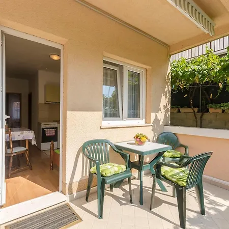 Apartments Mira I Vodice Exterior photo